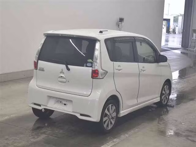 MITSUBISHI EK CUSTOM