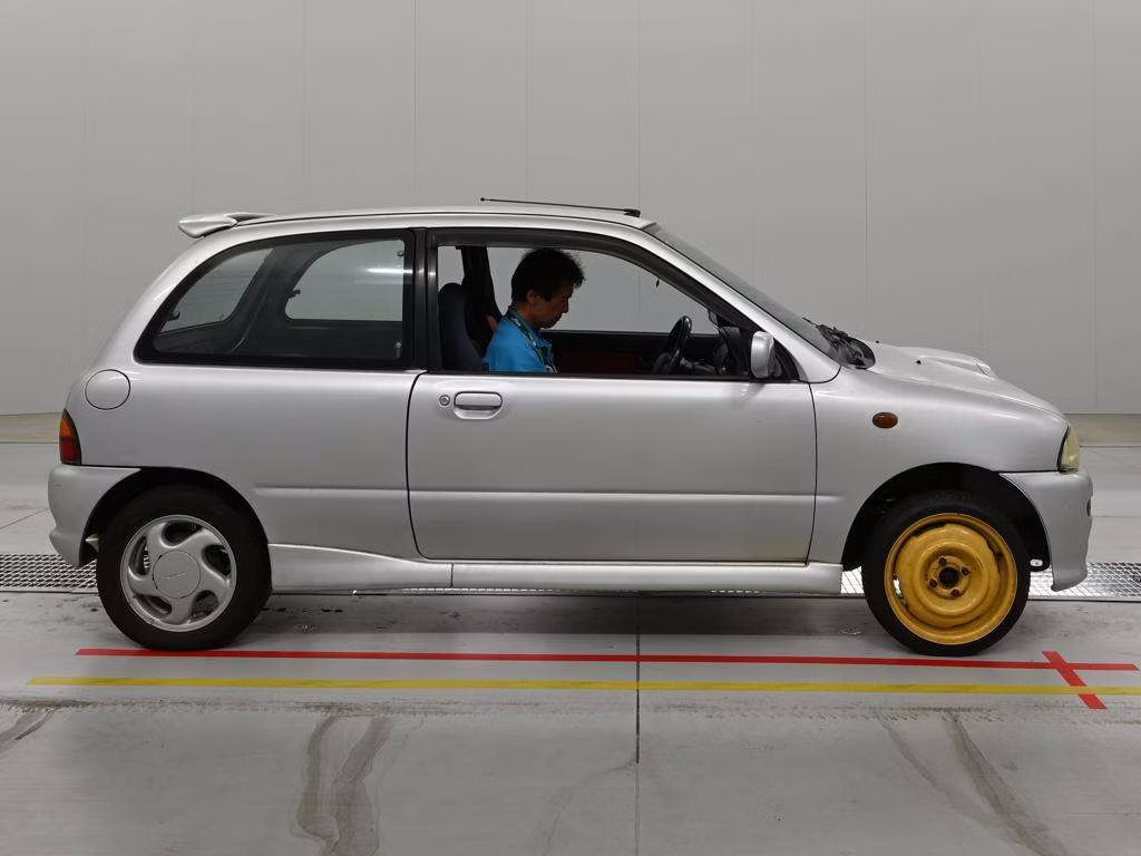 SUBARU VIVIO