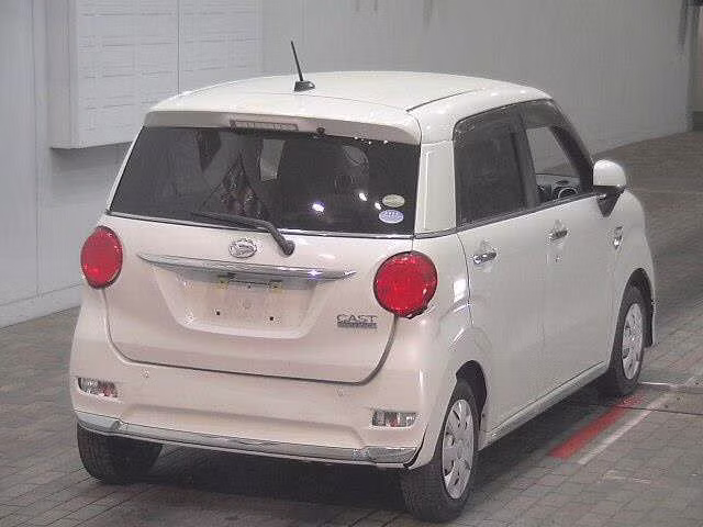 DAIHATSU CAST