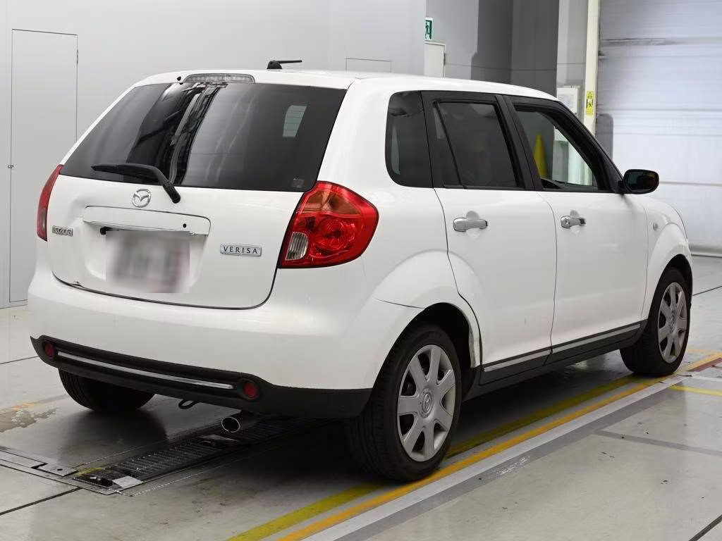 MAZDA VERISA