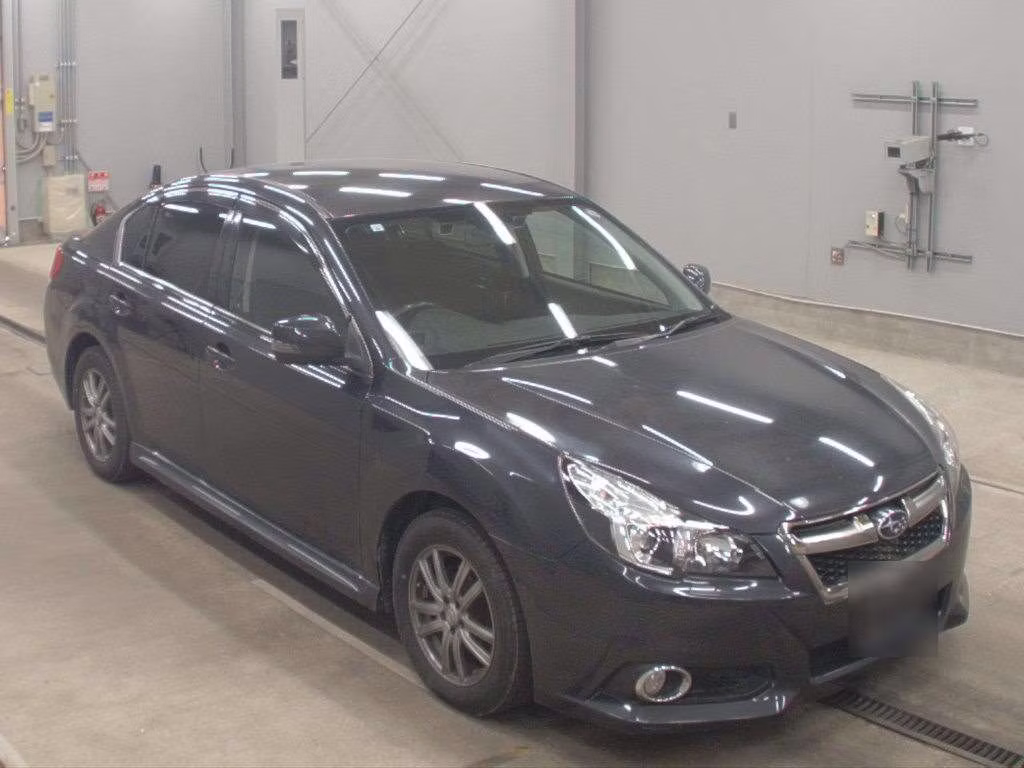 SUBARU LEGACY B4