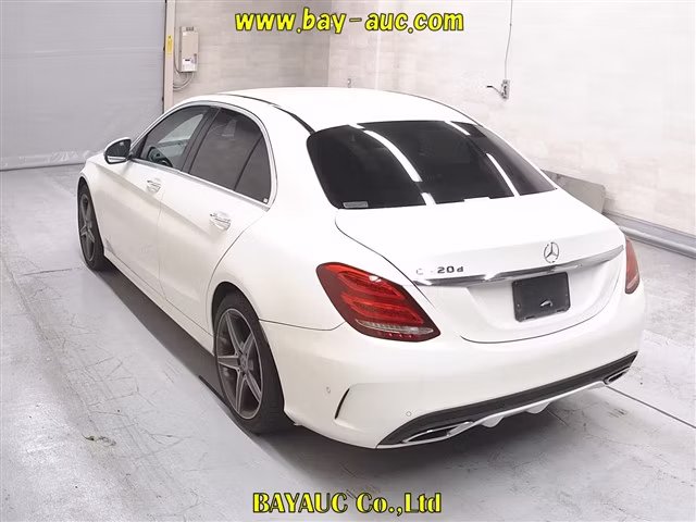 MERCEDES-BENZ C-CLASS