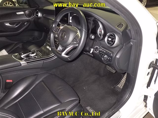 MERCEDES-BENZ C-CLASS