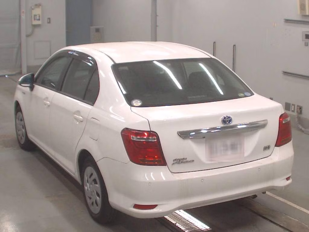 TOYOTA COROLLA AXIO