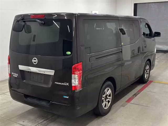 NISSAN NV350 CARAVAN