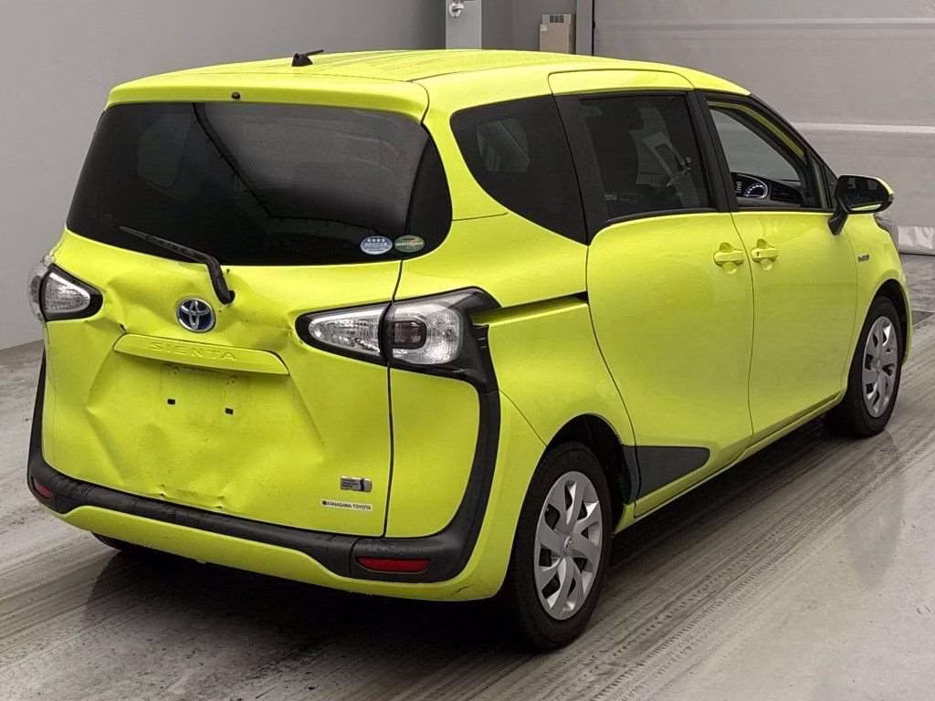 TOYOTA SIENTA
