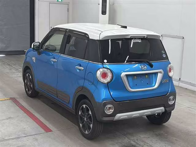 DAIHATSU CAST