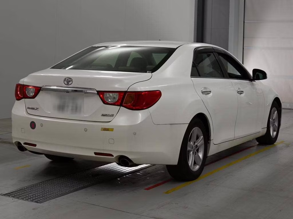 TOYOTA MARK X