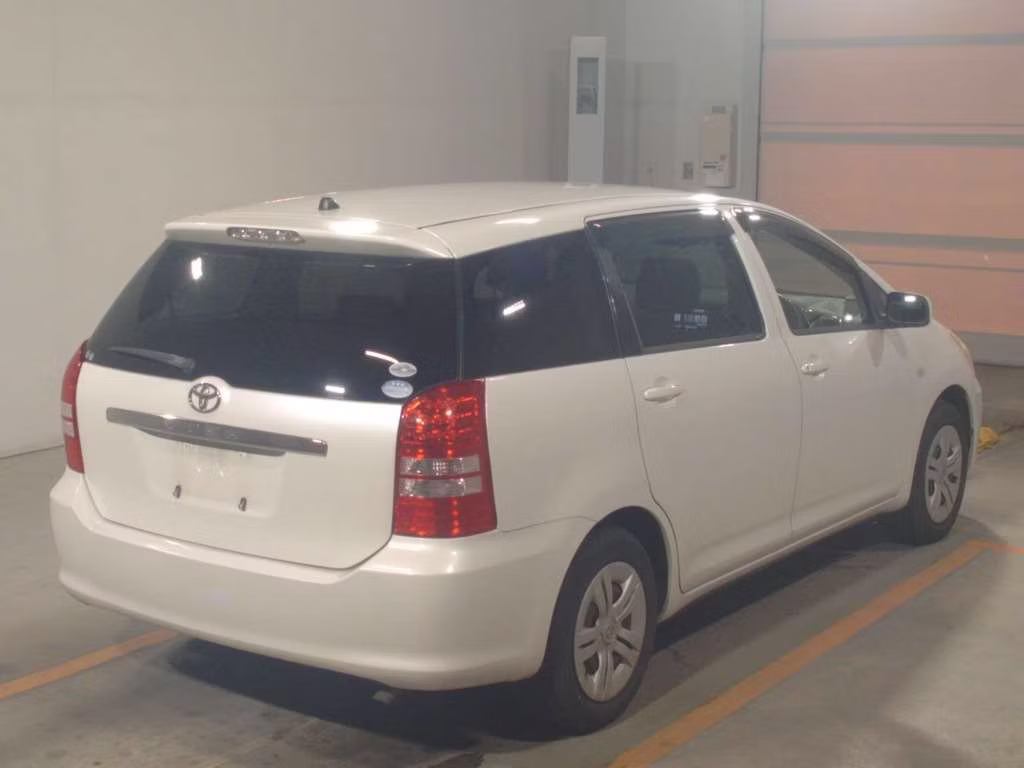 TOYOTA WISH