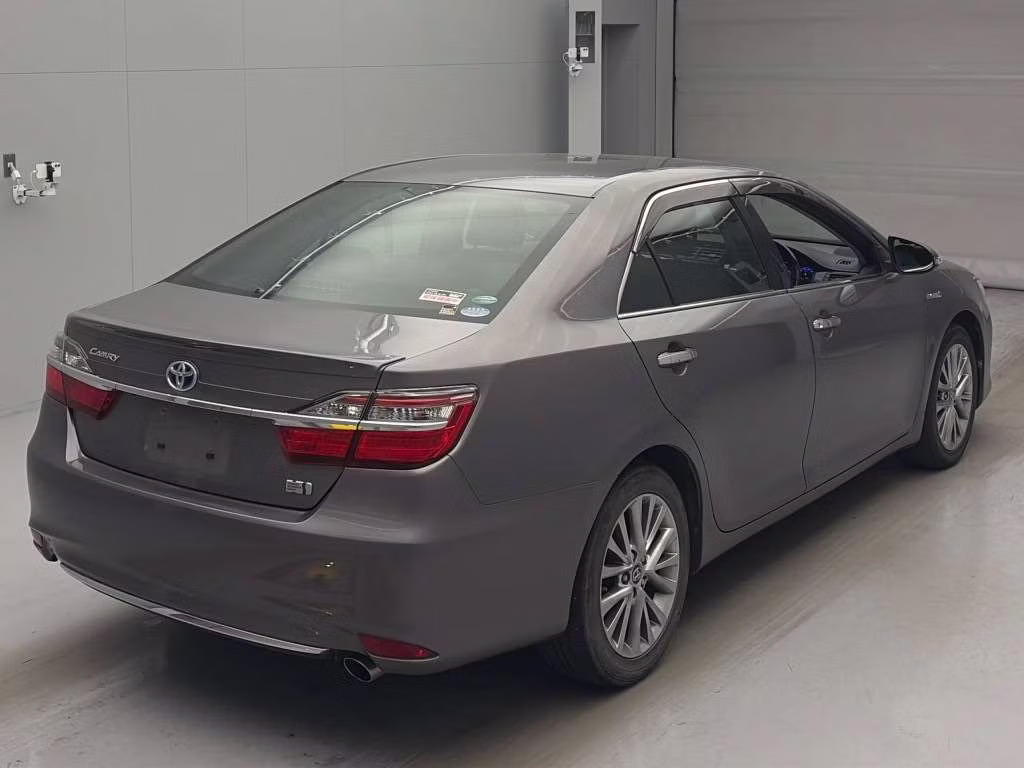 TOYOTA CAMRY