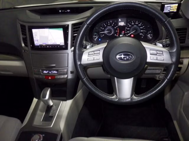 SUBARU OUTBACK