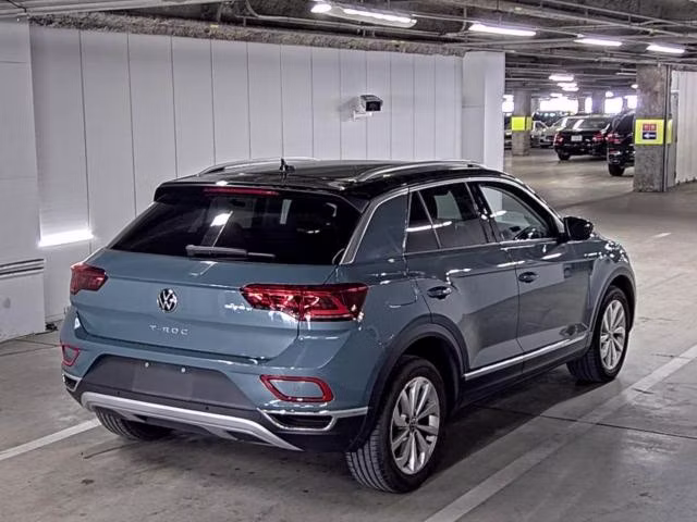 VOLKSWAGEN T-ROC