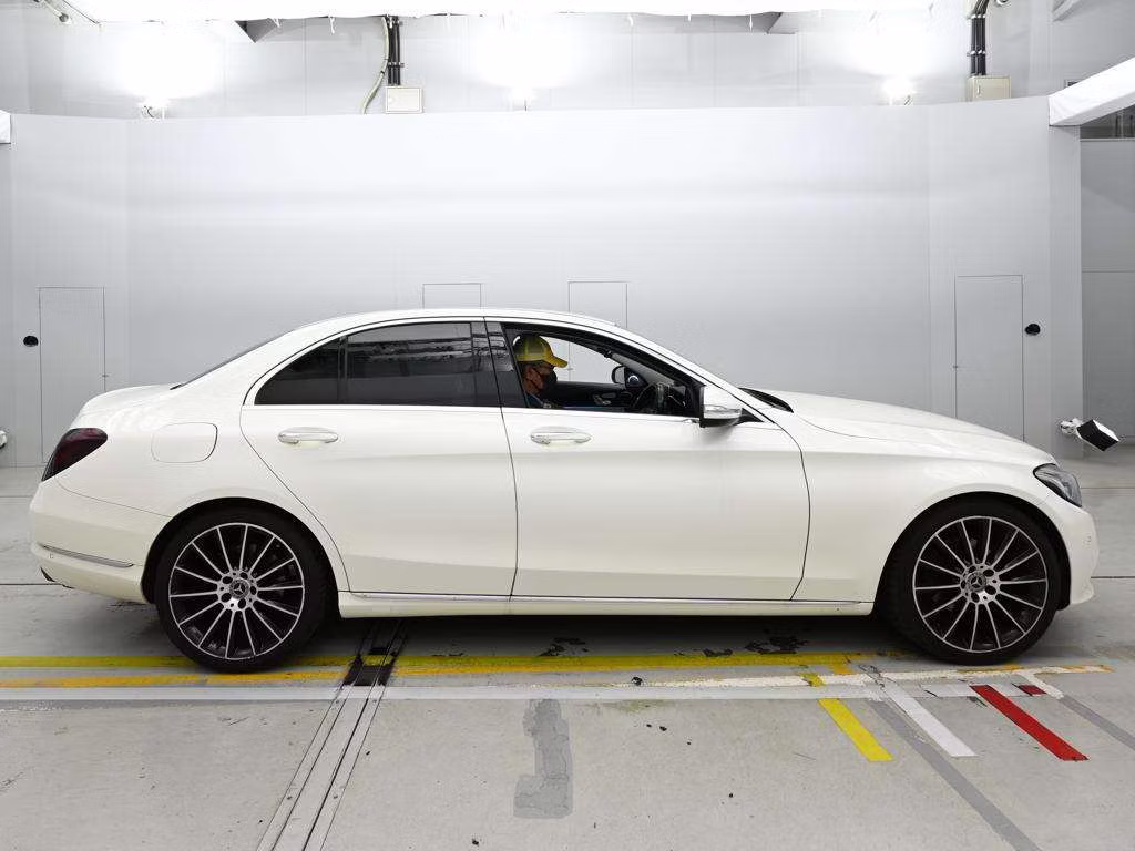 MERCEDES-BENZ C-CLASS
