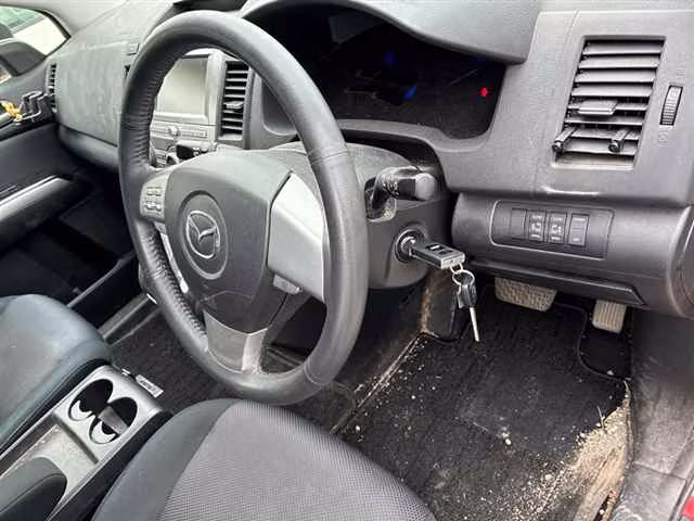 MAZDA MPV