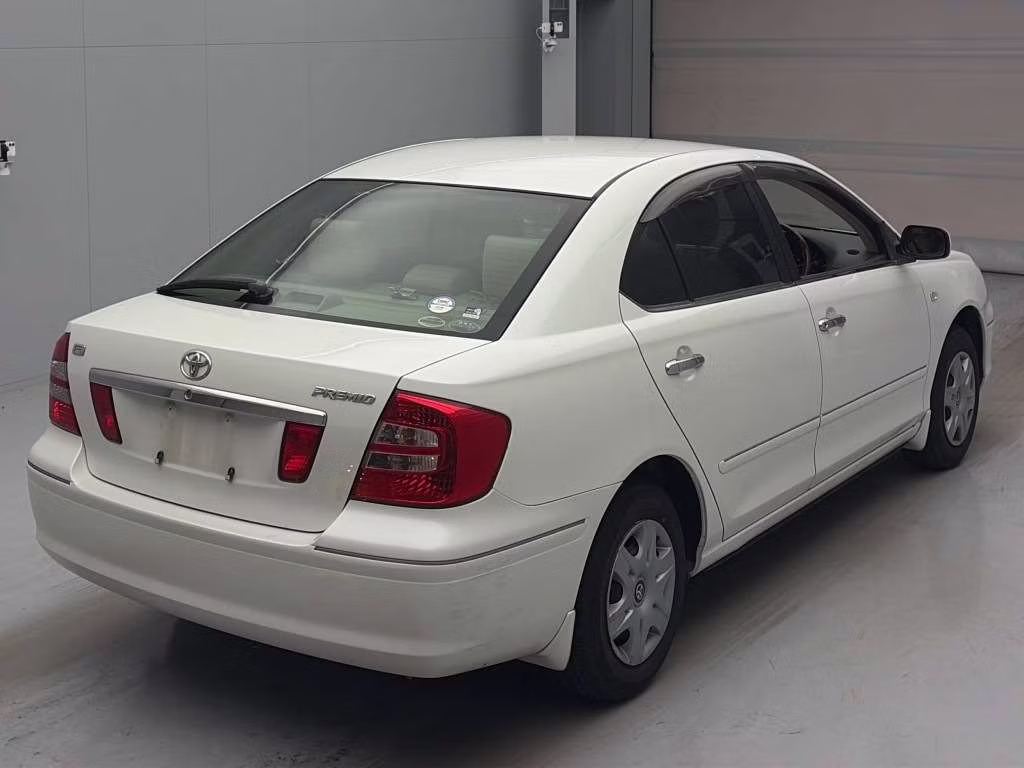 TOYOTA PREMIO