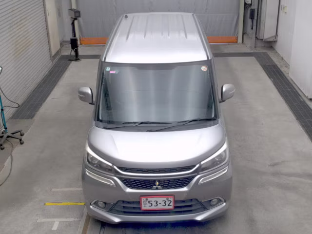 MITSUBISHI DELICA D:2