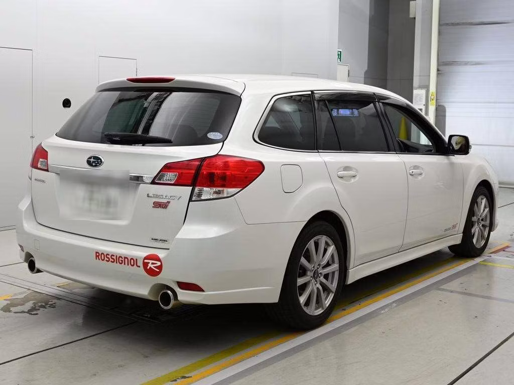 SUBARU LEGACY