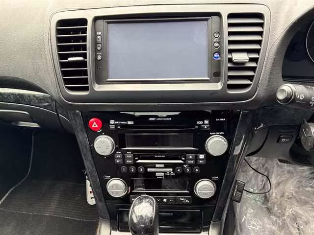 SUBARU LEGACY B4
