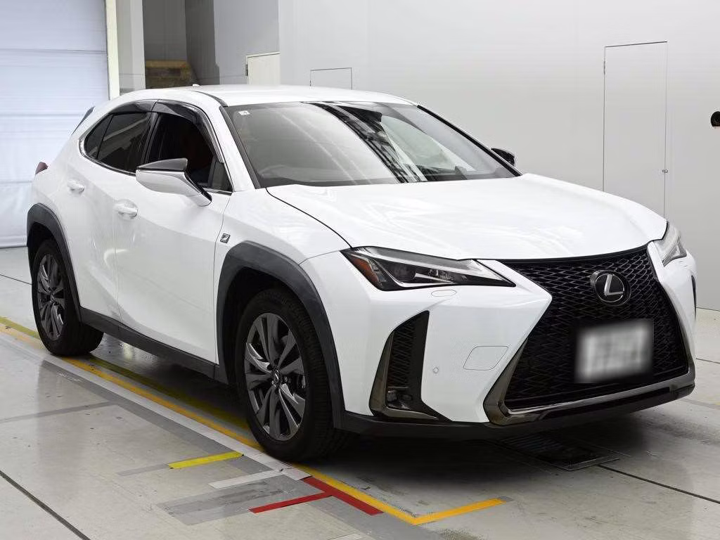 LEXUS UX200