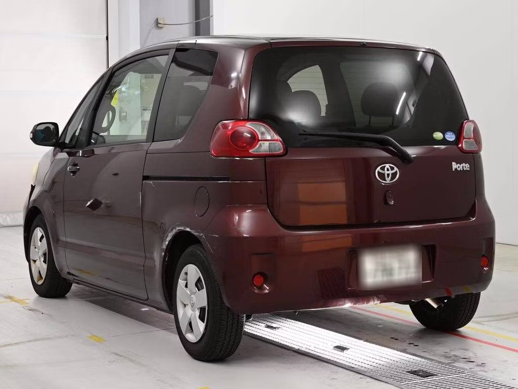 TOYOTA PORTE
