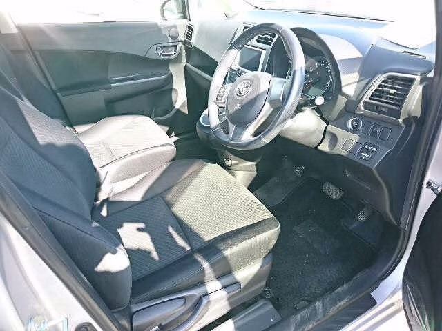 TOYOTA RACTIS
