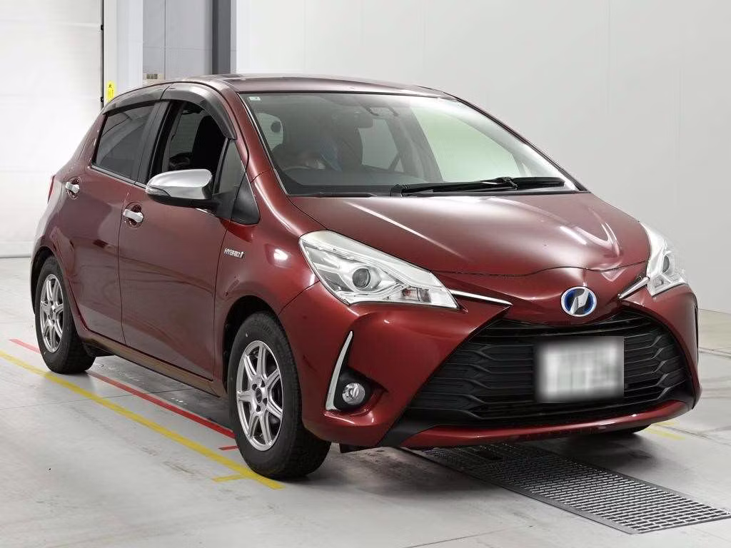 TOYOTA VITZ