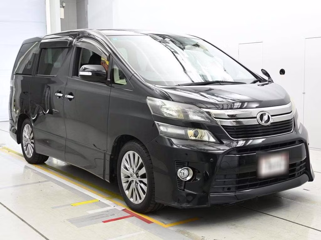 TOYOTA VELLFIRE