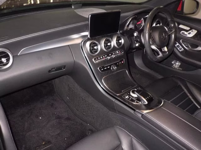 MERCEDES-BENZ C-CLASS