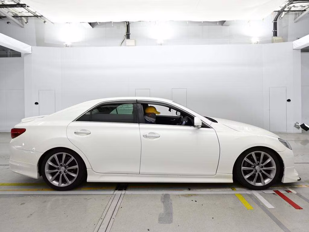 TOYOTA MARK X