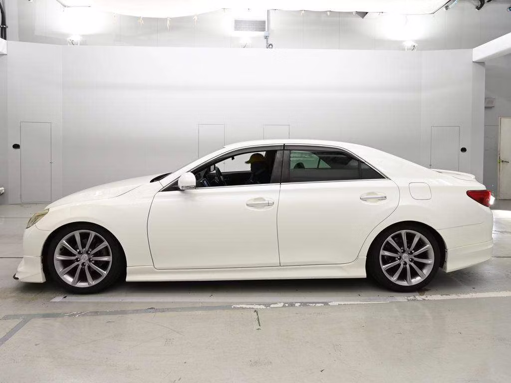 TOYOTA MARK X