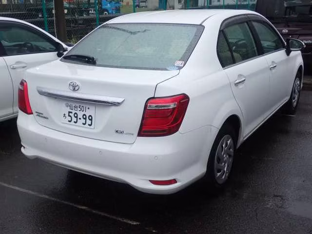 TOYOTA COROLLA AXIO