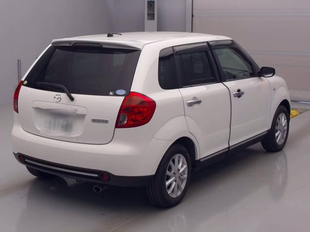 MAZDA VERISA