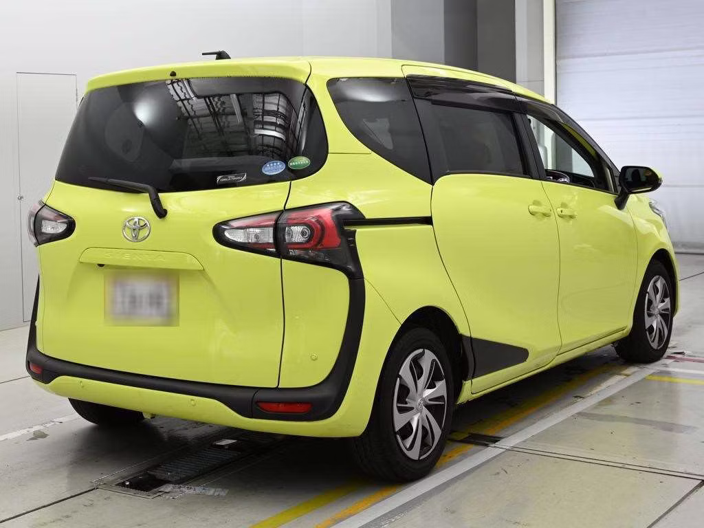 TOYOTA SIENTA