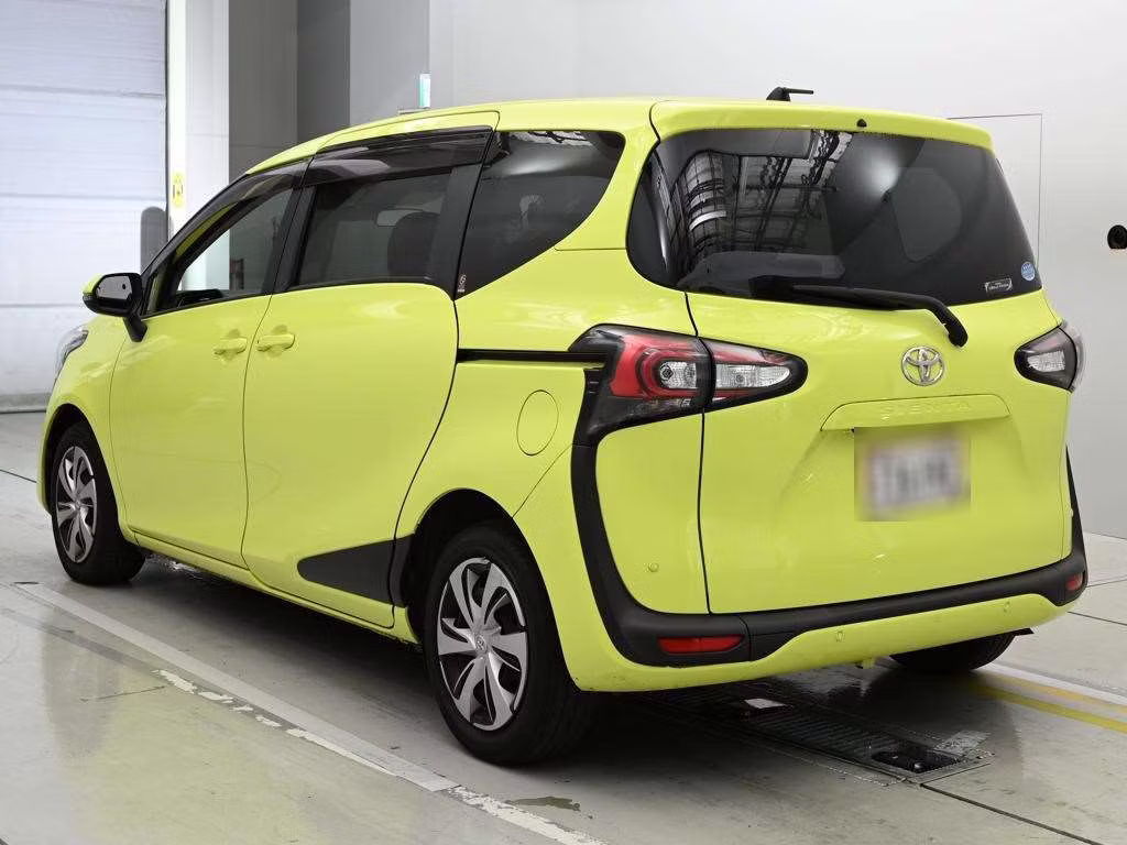 TOYOTA SIENTA