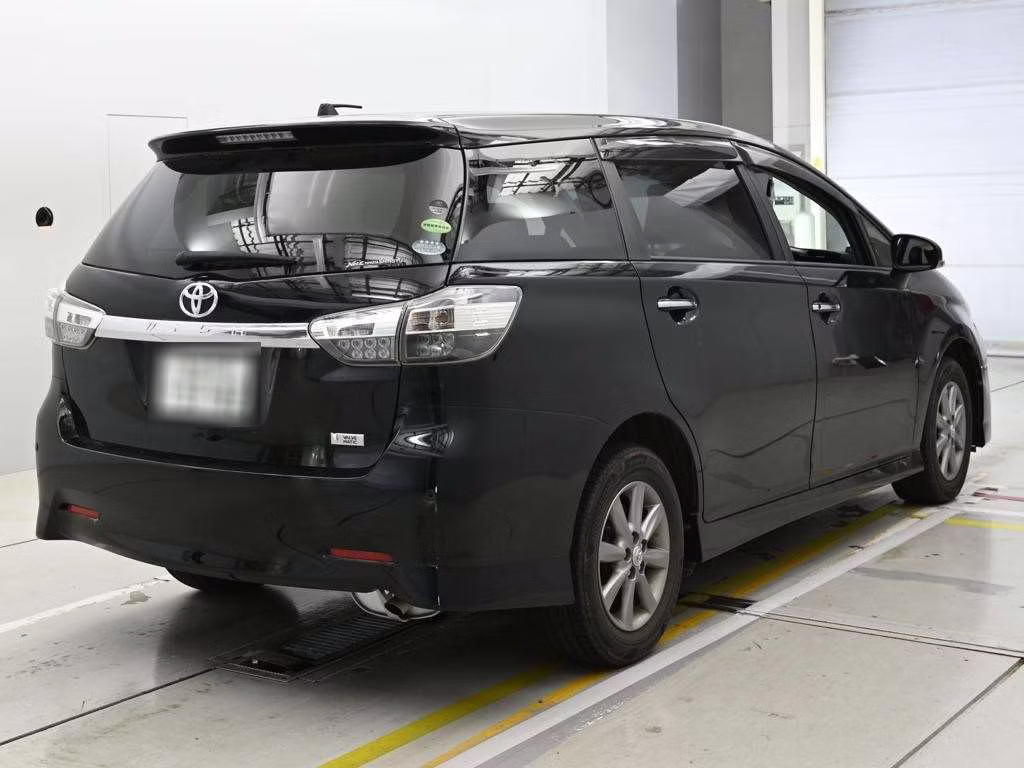 TOYOTA WISH