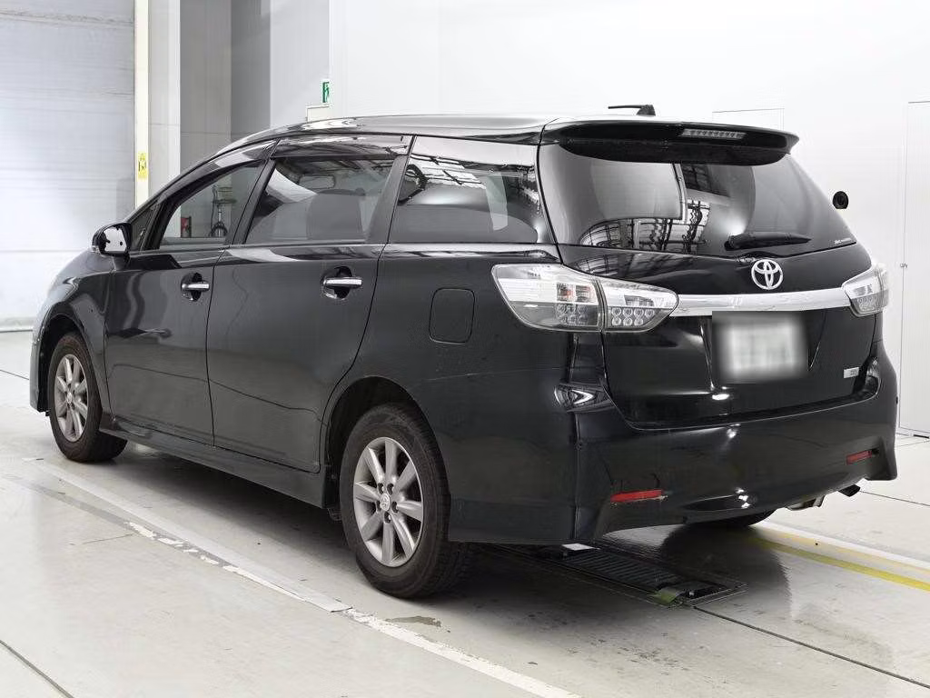 TOYOTA WISH