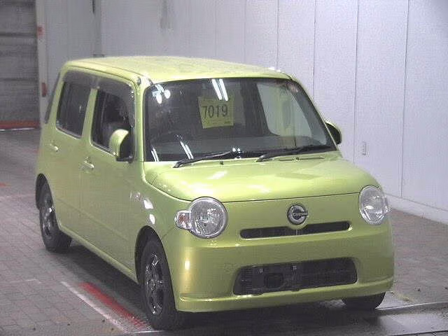 DAIHATSU MIRA COCOA