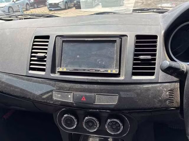 MITSUBISHI GALANT FORTIS