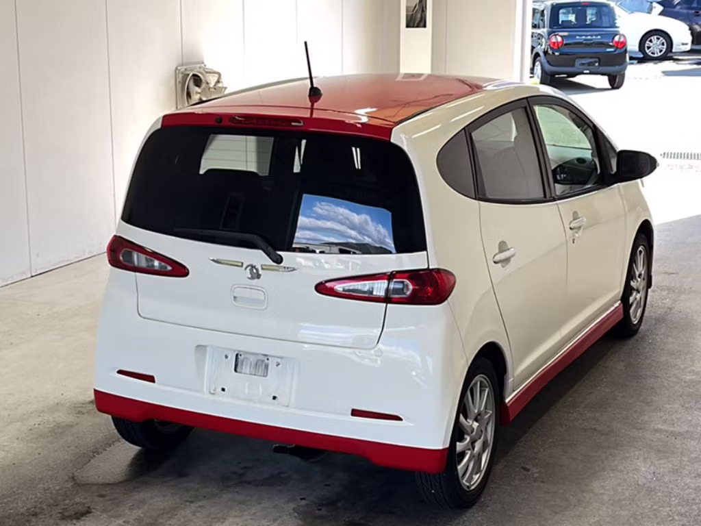 DAIHATSU SONICA