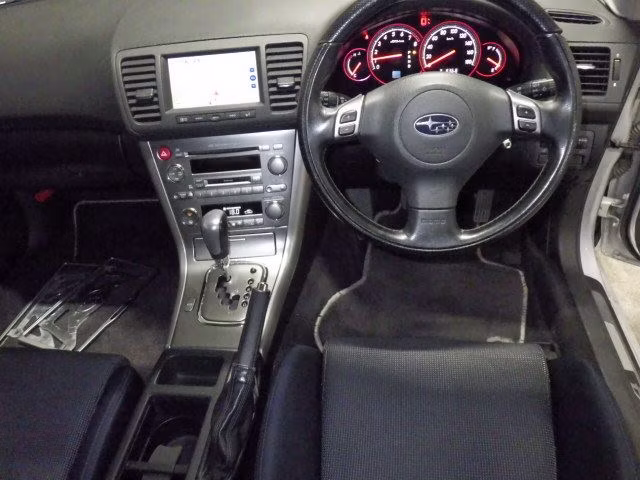 SUBARU LEGACY B4