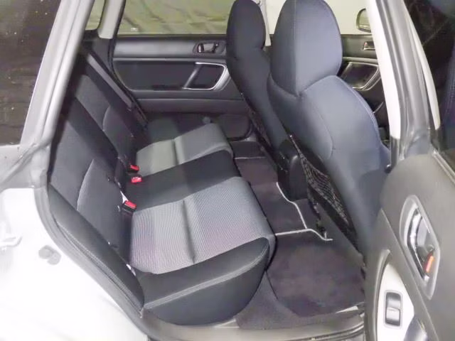 SUBARU LEGACY B4