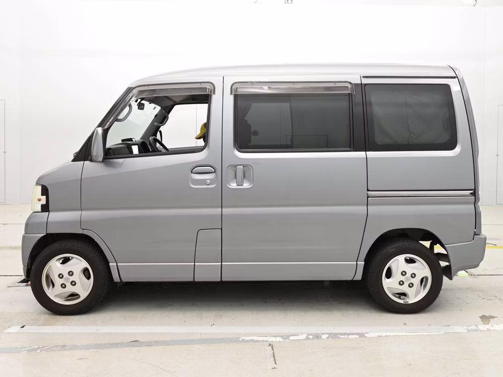MITSUBISHI TOWN BOX