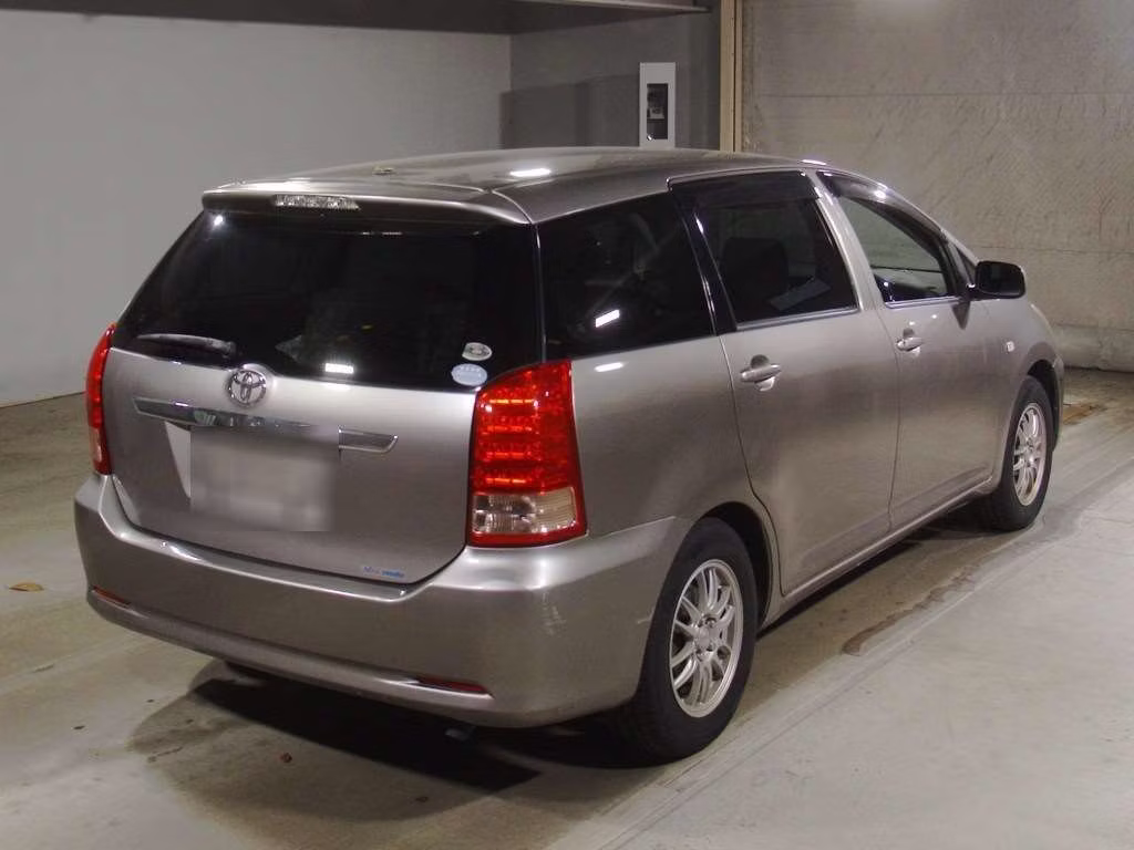 TOYOTA WISH