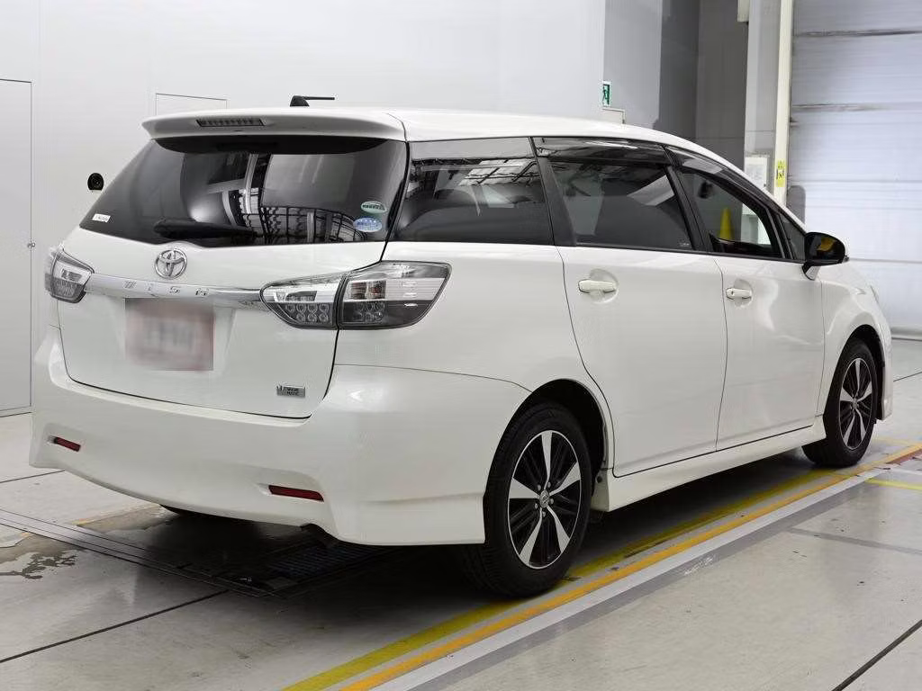 TOYOTA WISH