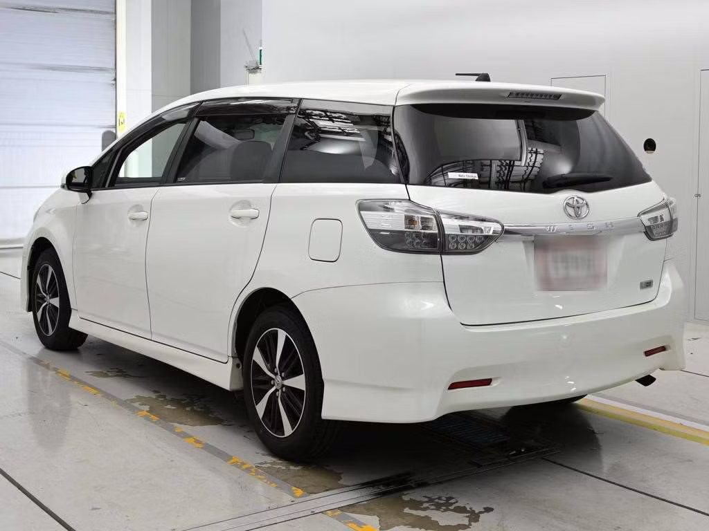 TOYOTA WISH