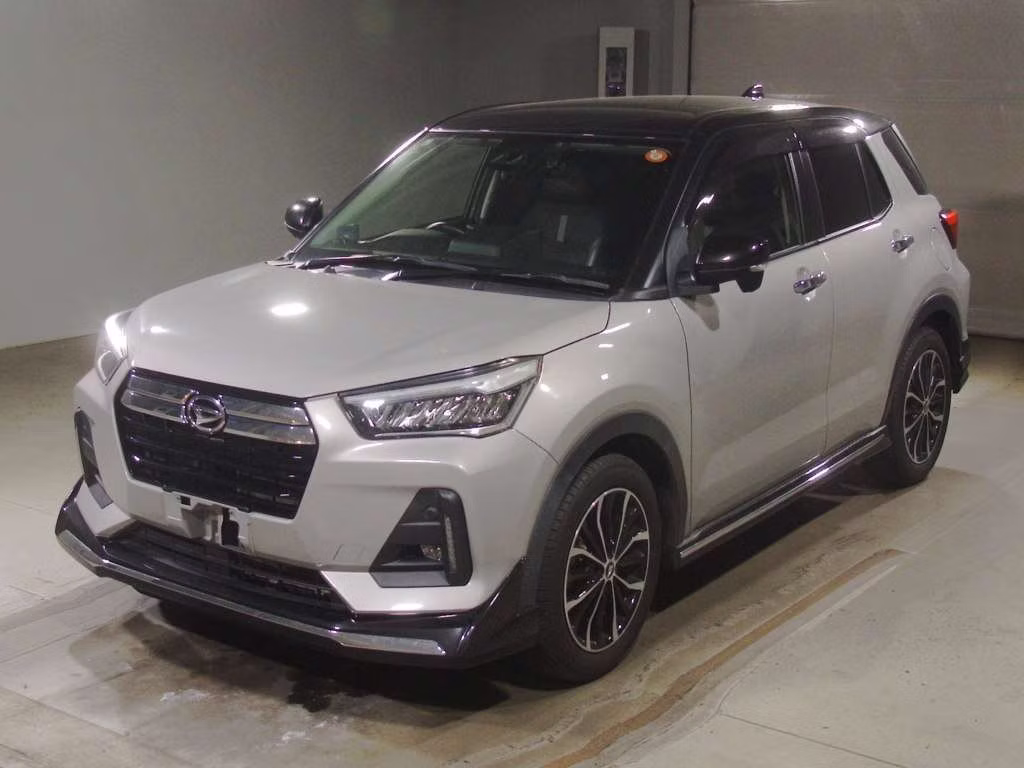DAIHATSU ROCKY