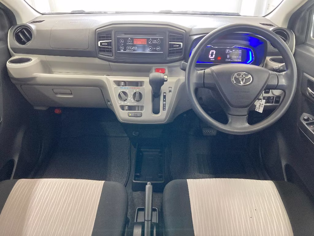 TOYOTA PIXIS EPOCH