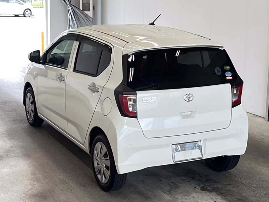 TOYOTA PIXIS EPOCH