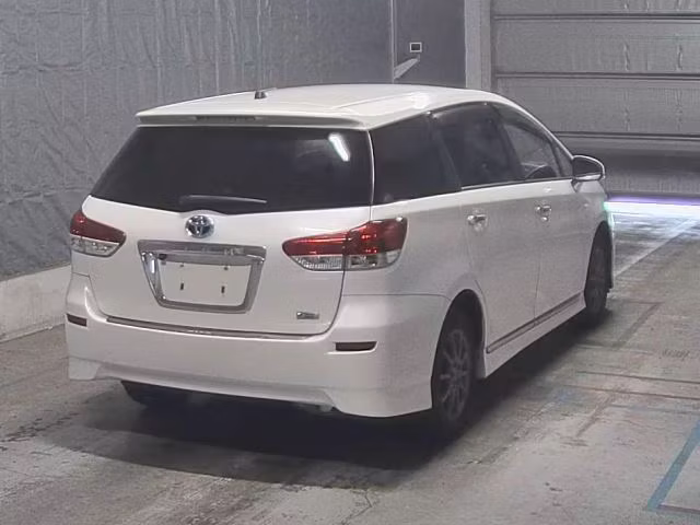 TOYOTA WISH