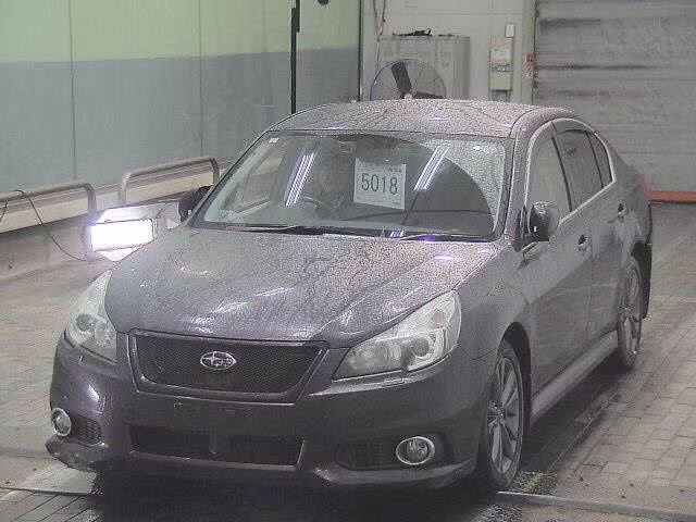 SUBARU LEGACY B4